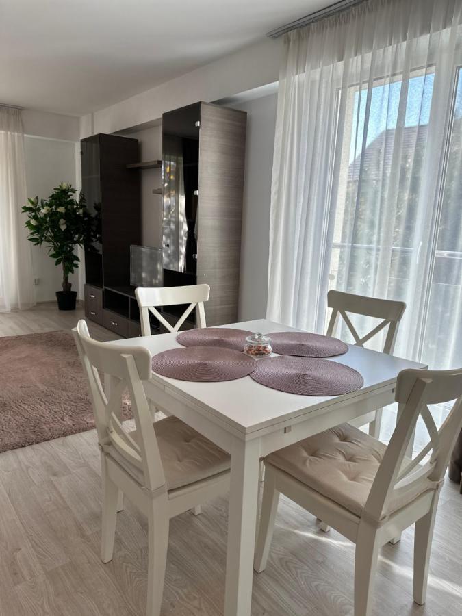 Fly Airport Residences & Therme-Self Check-In Otopeni Zewnętrze zdjęcie